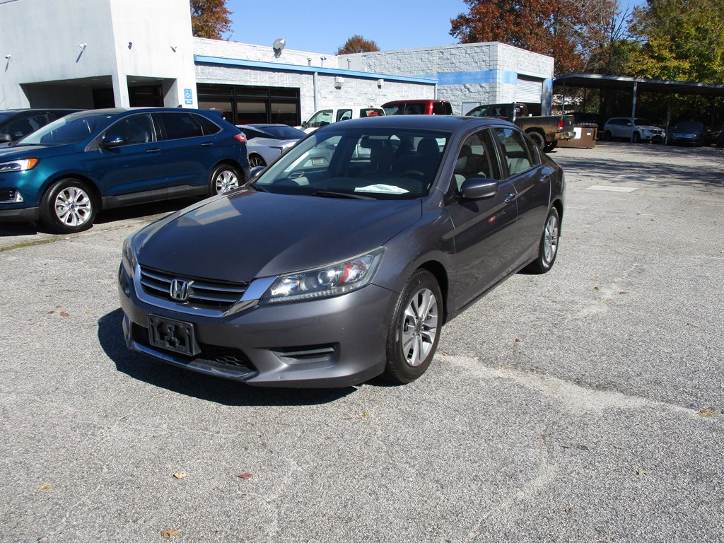 2014 Honda Accord LX's photo